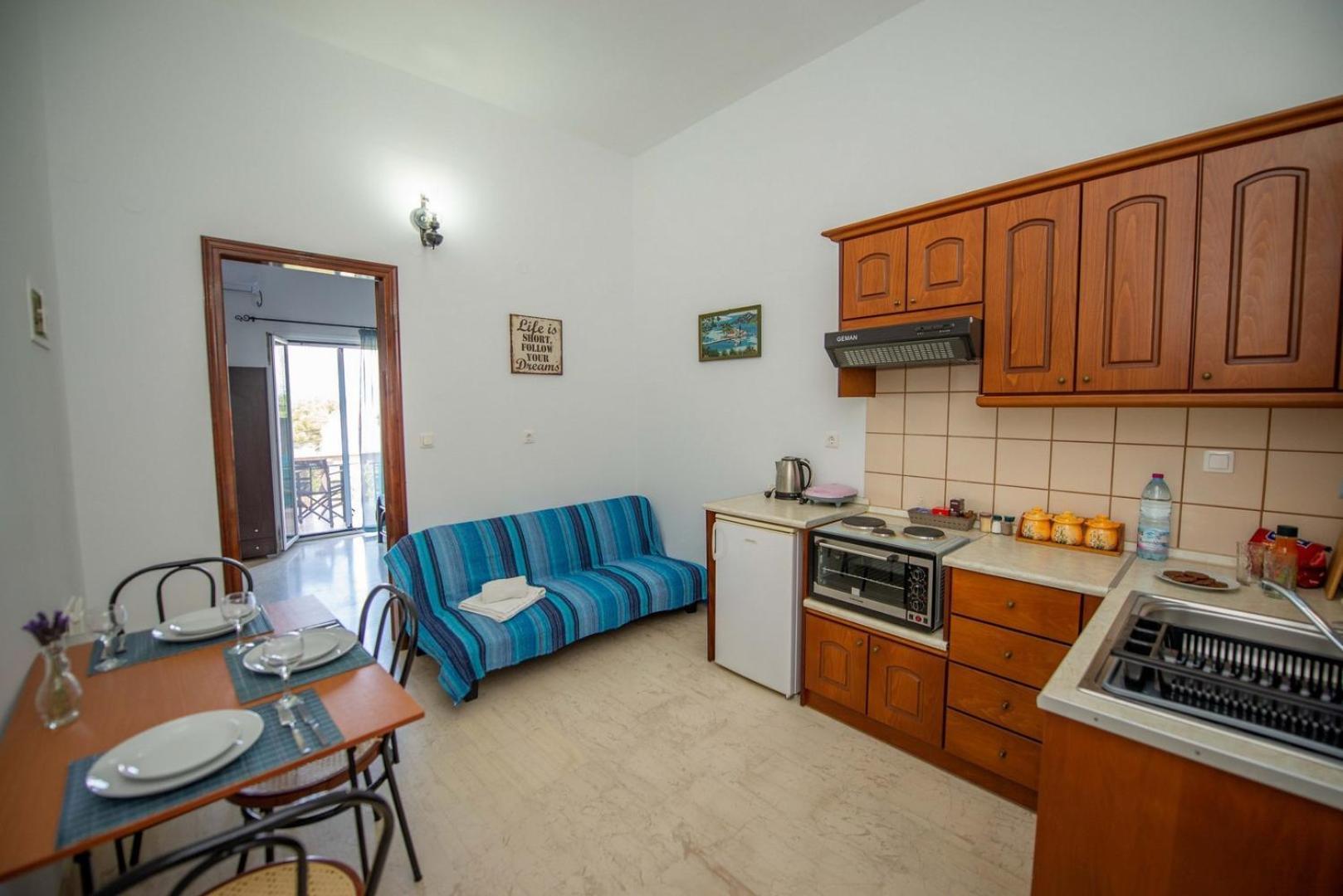 Lena'S Apartments Astrakeri Bagian luar foto